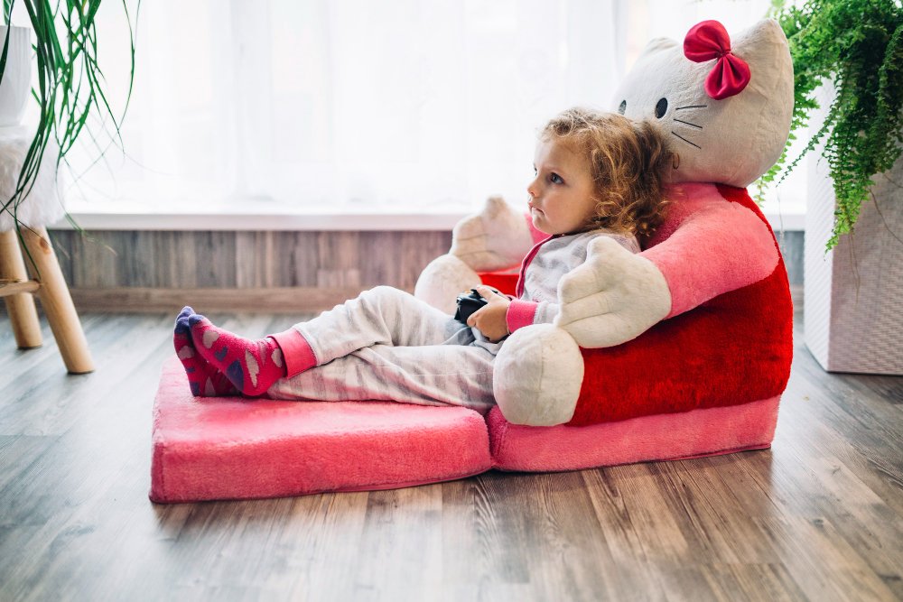 Baby Seats Support Physical and Cognitive Development