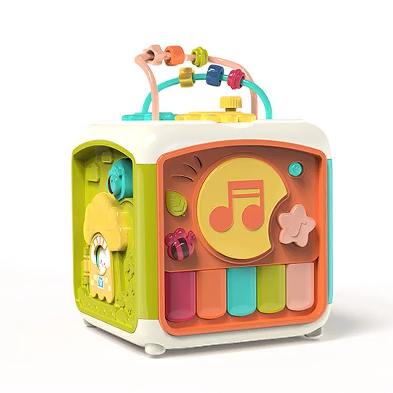 7-in-1 Baby Activity Cube shape sorter side detail for toddler puzzle solving and steady hand-eye coordination.