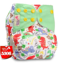 Children's dinosaur-patterned diaper with green top section (option 3)
