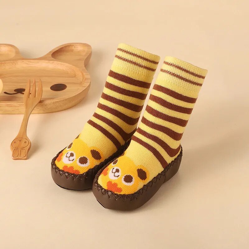 Color Matching Baby Sock Shoes soft-soled sneakers close-up of the soft cork sole material.