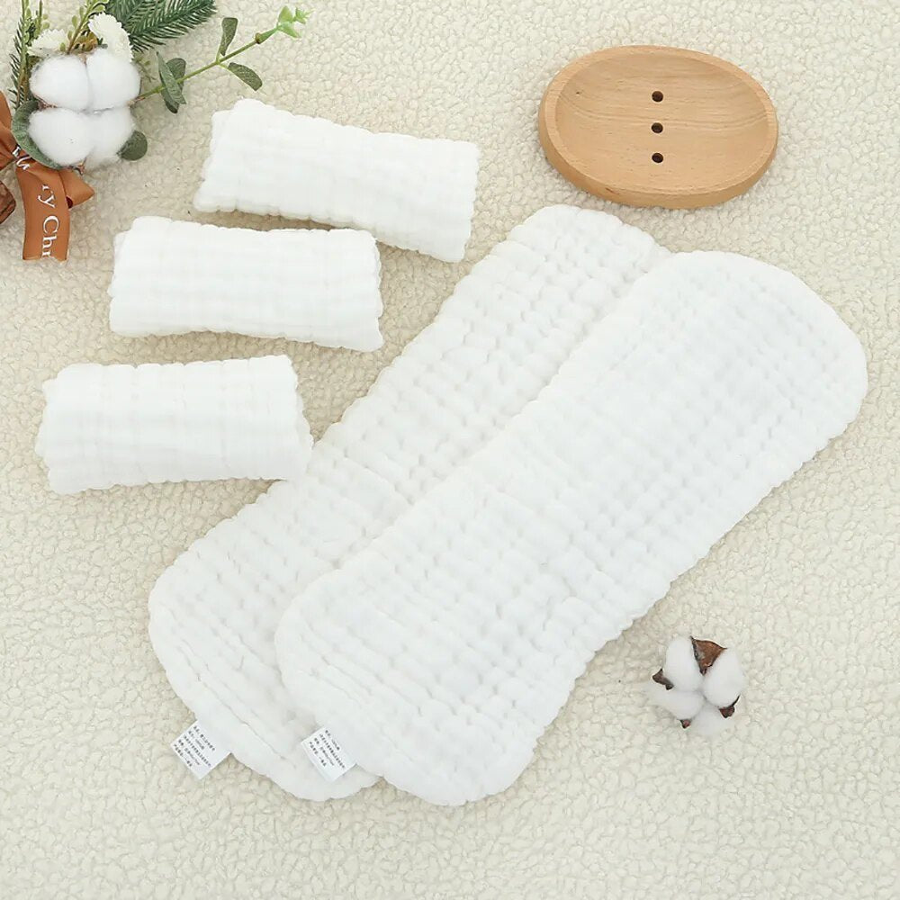 Set of Elinfant reusable cotton diaper inserts displayed for everyday cloth nappy changes.