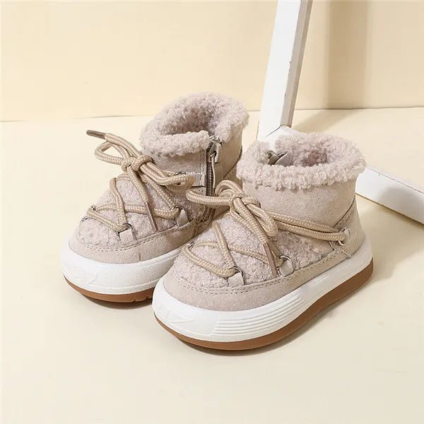 GT-CECD baby boots stacked display showing the plush-lined pair ready for gifting.
