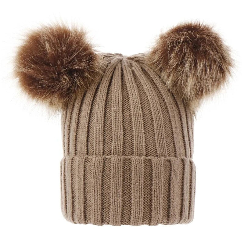 Knitted beanie with two fluffy pom-poms (option 2)