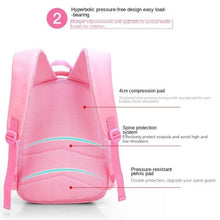 Feature highlights of the lightweight pink school backpack set that keep loads comfortable for young girls.