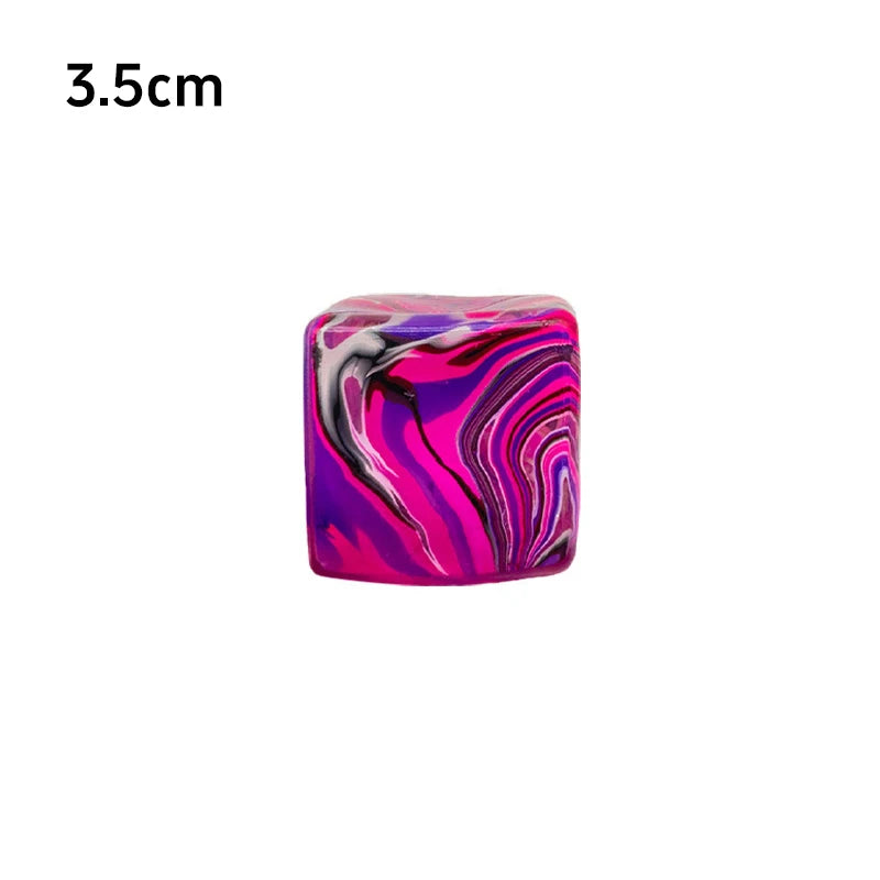 Colorful marbled cube with size indication
