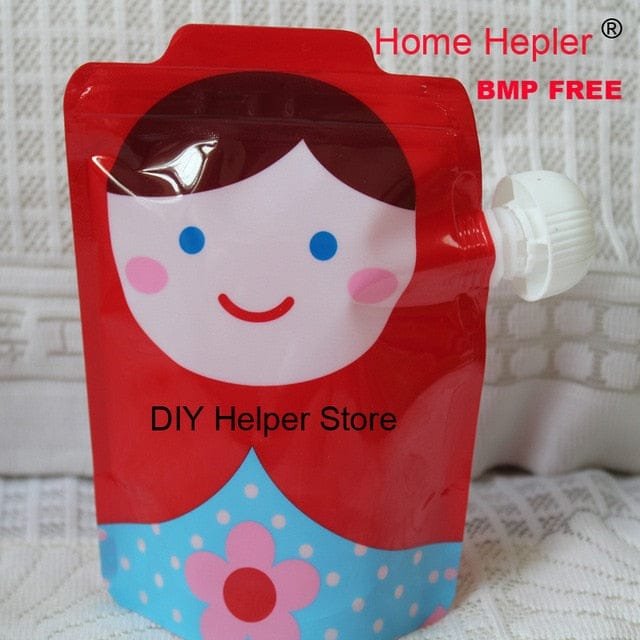 Reusable cute squeeze feeding pouch pack with zip lock for storing homemade baby puree, snacks, and on-the-go feeding.