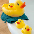 4pcs Rubber Duck Family Set of yellow squeaky bathtub toys for kids bath time, water play, and splash-free distraction during washing.