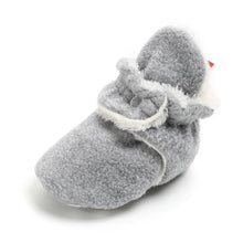 Star Newborn Socks Shoes size guide for choosing the correct bootie fit for newborns and infants.