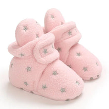 Winter snow baby boots with warm fluff lining and colloidal sole, photo 100 for winter wardrobe planning.