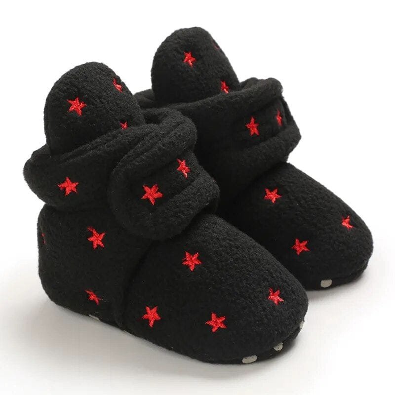 Winter snow baby boots with warm fluff lining and colloidal sole, photo 27 for keeping baby toes warm on chilly days.