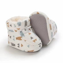 Winter snow baby boots with warm fluff lining and colloidal sole, photo 3 for holiday and gift shopping.