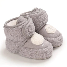 Winter snow baby boots with warm fluff lining and colloidal sole, photo 77 for keeping baby toes warm on chilly days.
