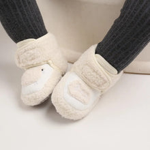 Winter snow baby boots with warm fluff lining and colloidal sole, photo 85 for daily winter wear.